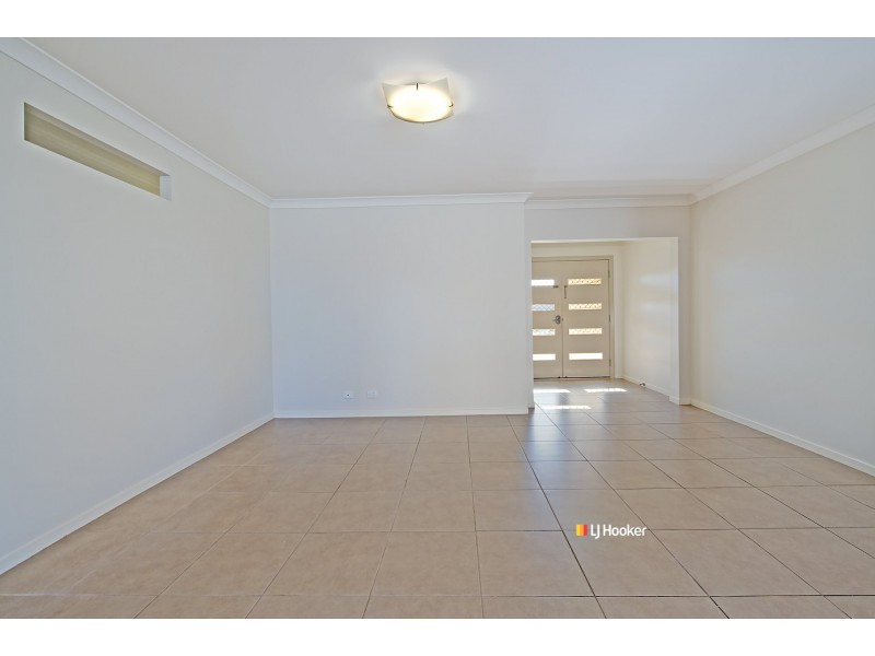 34 Sunstone Circuit, Mango Hill QLD 4509