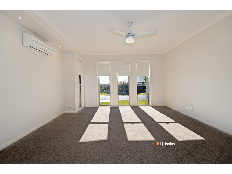34 Sunstone Circuit, Mango Hill QLD 4509
