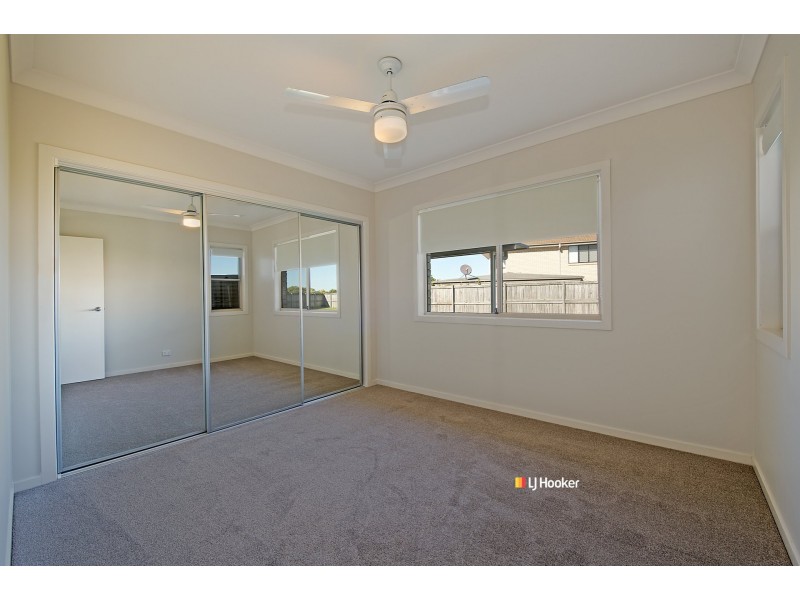 34 Sunstone Circuit, Mango Hill QLD 4509