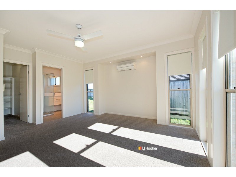 34 Sunstone Circuit, Mango Hill QLD 4509