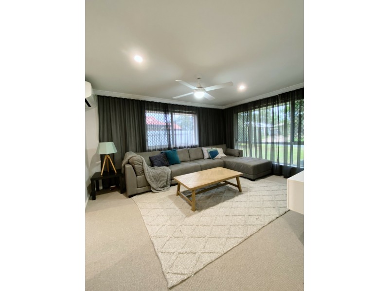 33 Pine Crest Drive, Kurwongbah QLD 4503