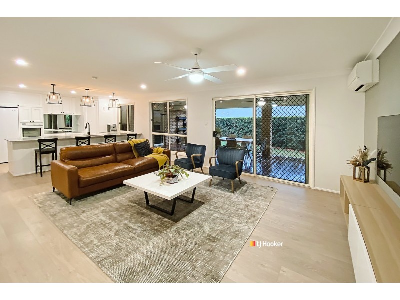 33 Pine Crest Drive, Kurwongbah QLD 4503