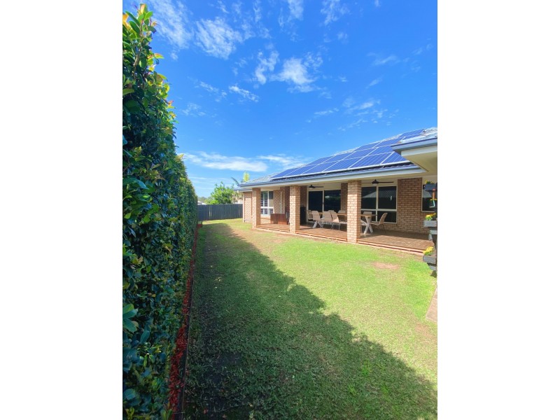 33 Pine Crest Drive, Kurwongbah QLD 4503