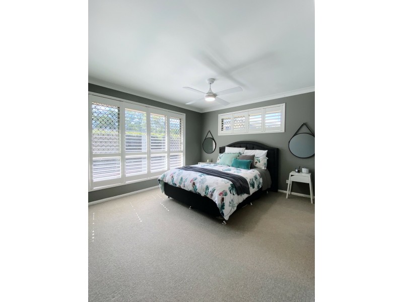 33 Pine Crest Drive, Kurwongbah QLD 4503