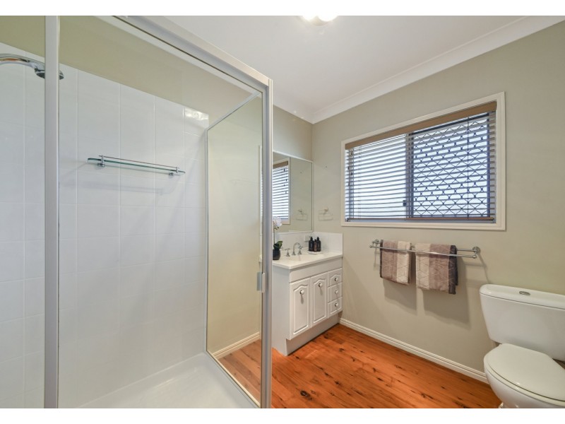 17 Abernant Court, Dakabin QLD 4503