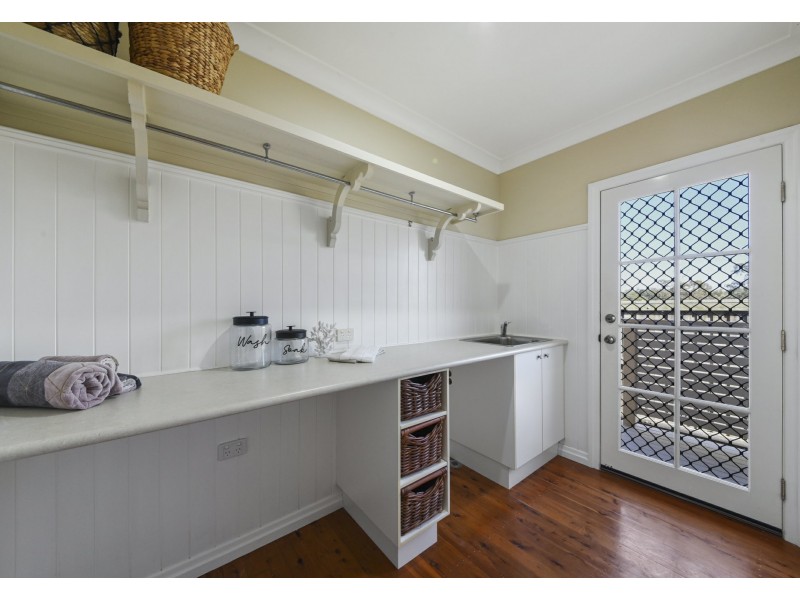 17 Abernant Court, Dakabin QLD 4503