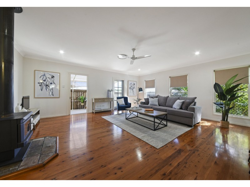 17 Abernant Court, Dakabin QLD 4503