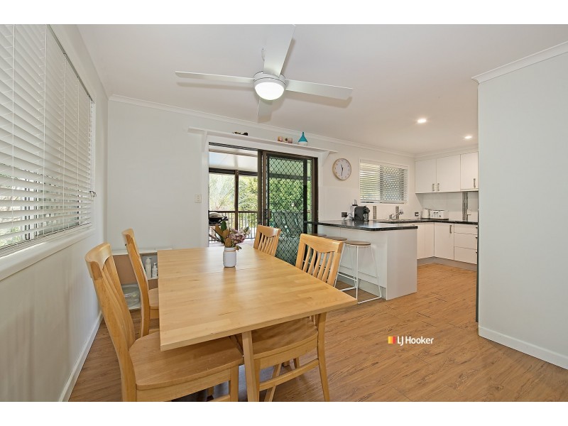 12 Arrakune Crescent, Kallangur QLD 4503