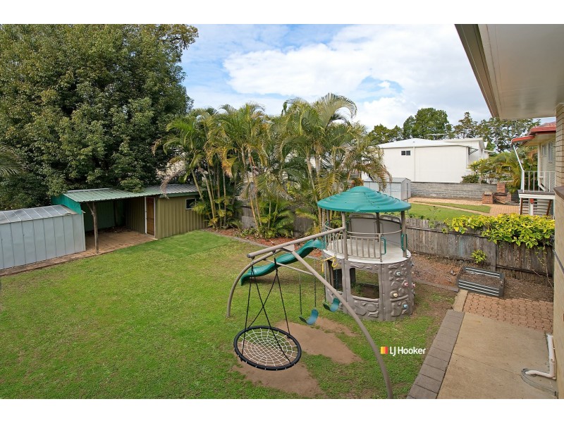 12 Arrakune Crescent, Kallangur QLD 4503