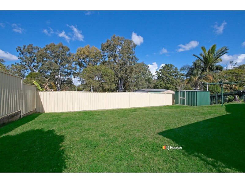 19 Freedom Drive, Kallangur QLD 4503