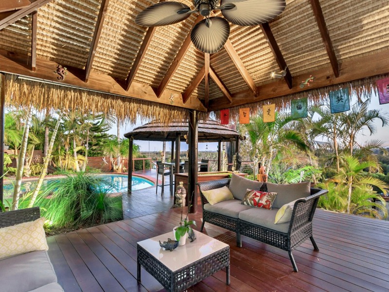 4 Edgewater Court, Murrumba Downs QLD 4503