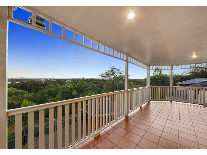 5 Lough Court, Murrumba Downs QLD 4503
