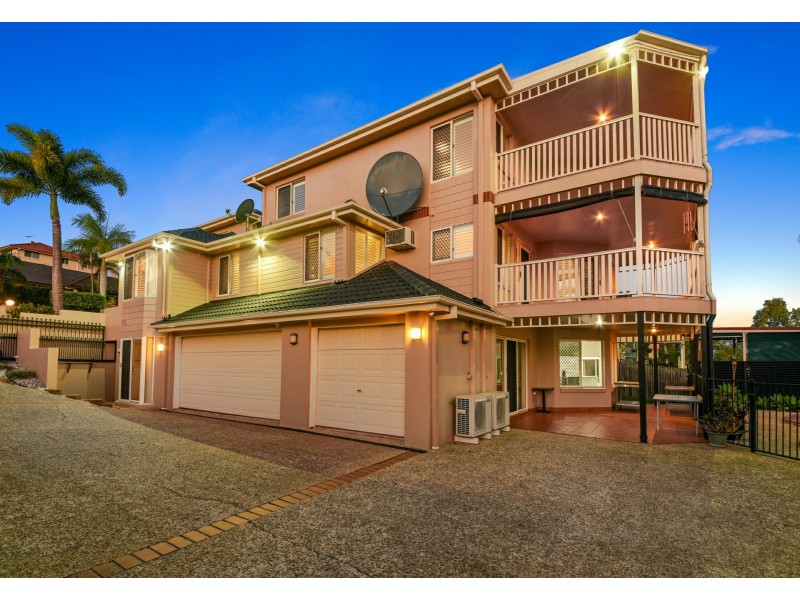 5 Lough Court, Murrumba Downs QLD 4503