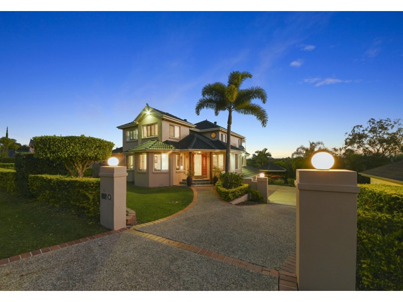 5 Lough Court, Murrumba Downs QLD 4503