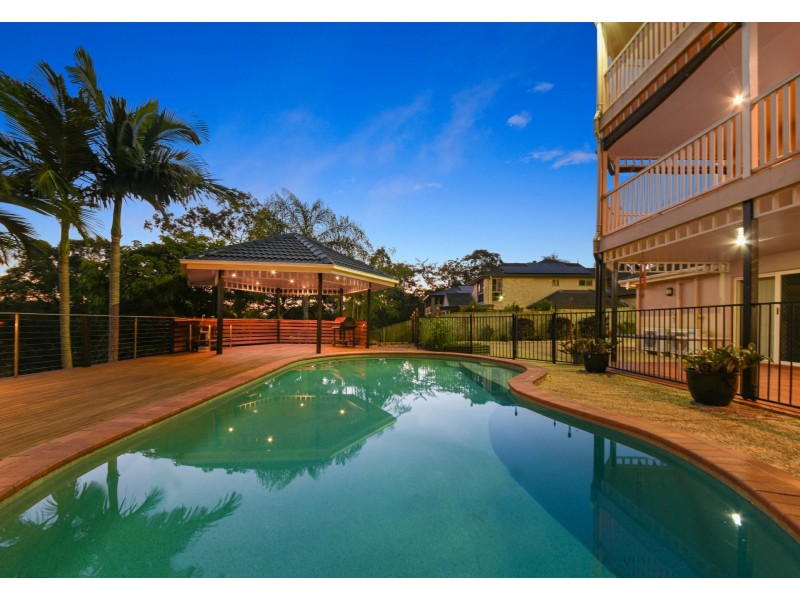 5 Lough Court, Murrumba Downs QLD 4503