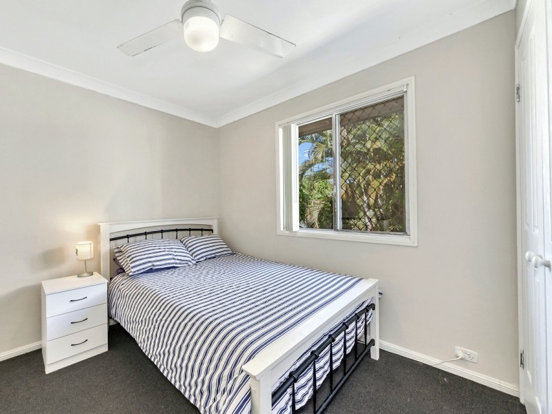 17 Pinelands Street, Lawnton QLD 4501