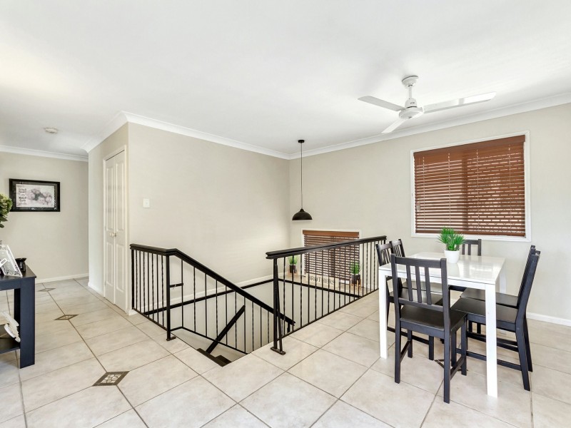 17 Pinelands Street, Lawnton QLD 4501