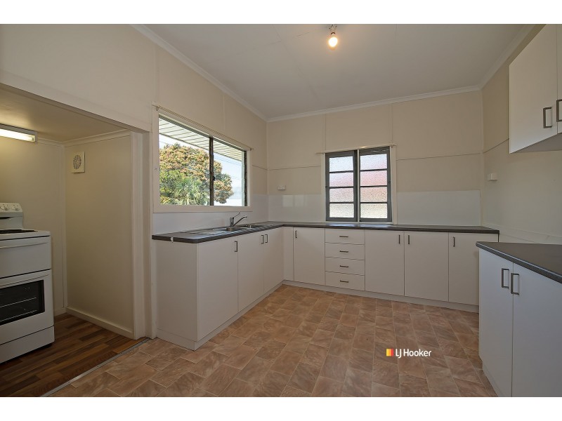 1201 Anzac Avenue, Kallangur QLD 4503