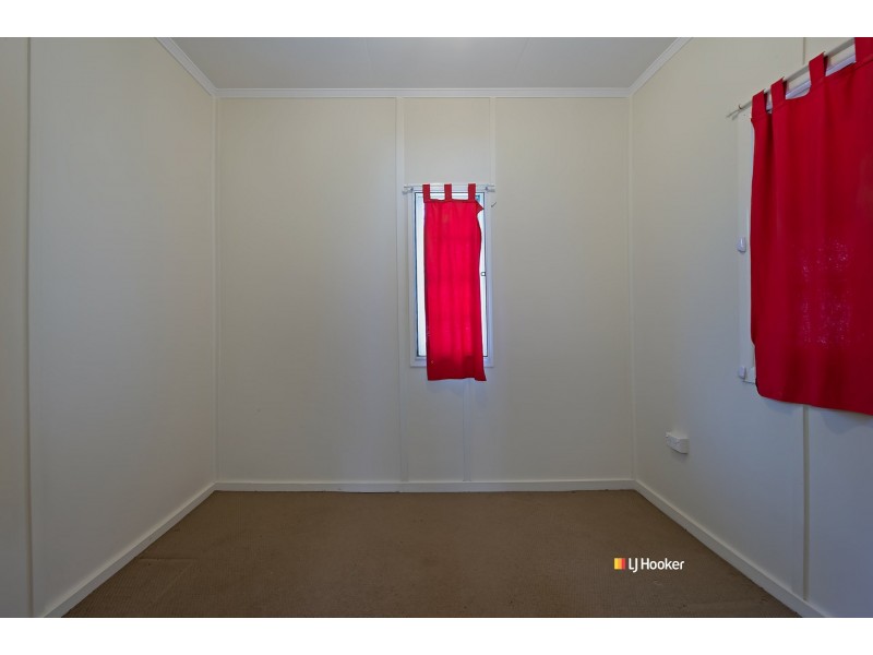 1201 Anzac Avenue, Kallangur QLD 4503