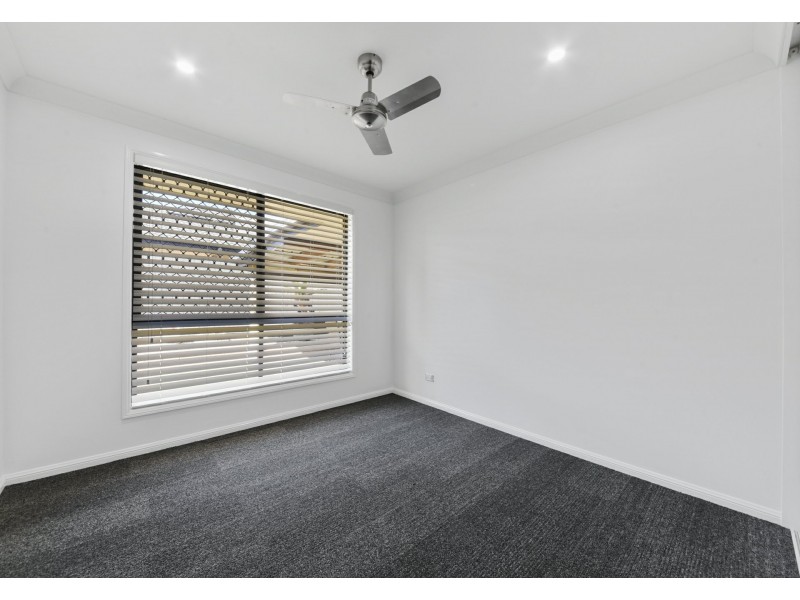 20 Civetta Court, Dakabin QLD 4503