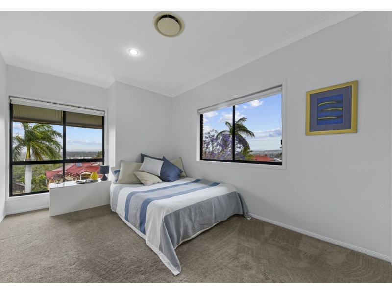 11 Edgewater Court, Murrumba Downs QLD 4503