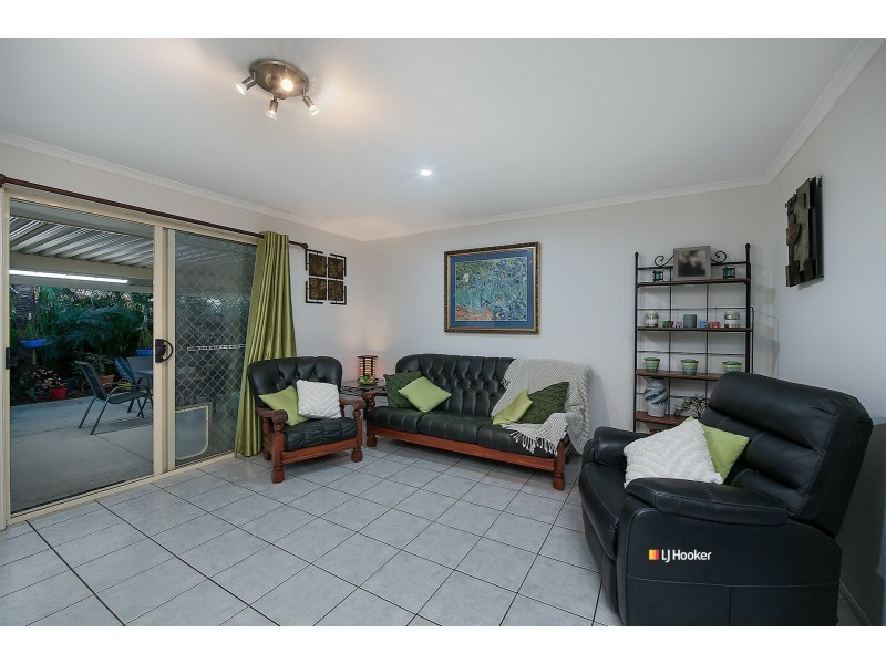 15 Turqouise Crescent, Griffin QLD 4503