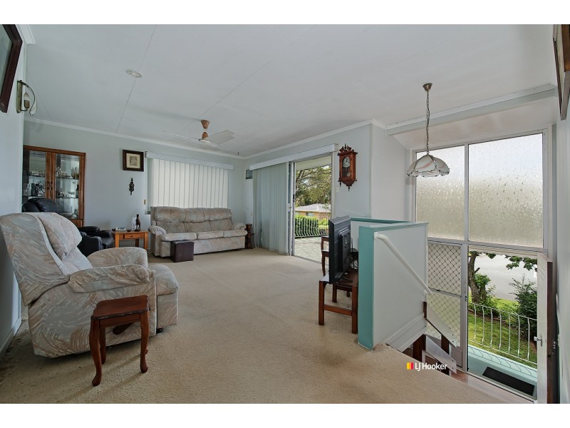 11 Pinelands Street, Lawnton QLD 4501