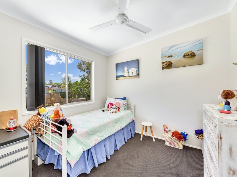 12 Azalea Court, Kallangur QLD 4503