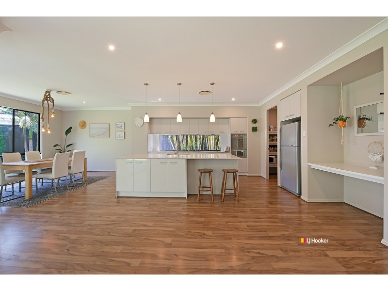 18 Llama Court, Dakabin QLD 4503