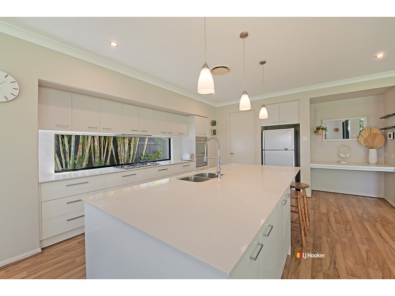 18 Llama Court, Dakabin QLD 4503