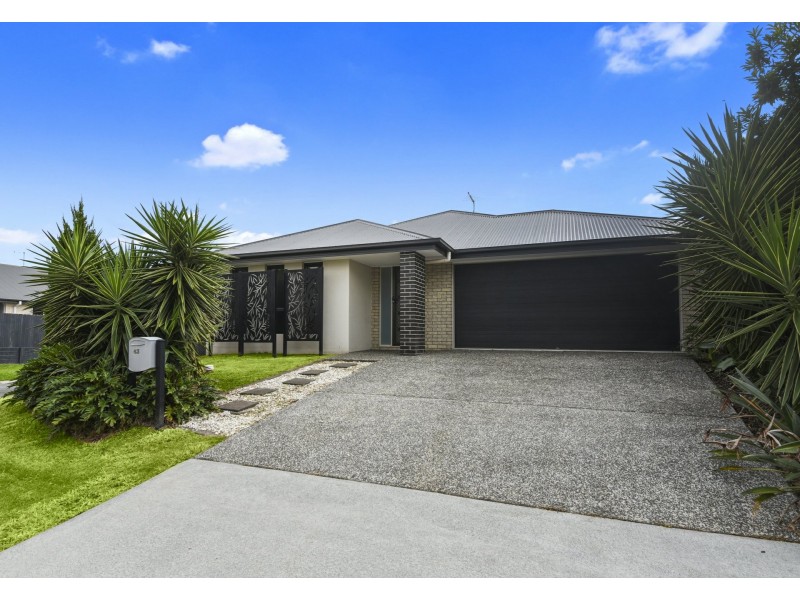 43 Benham Avenue, Kallangur QLD 4503