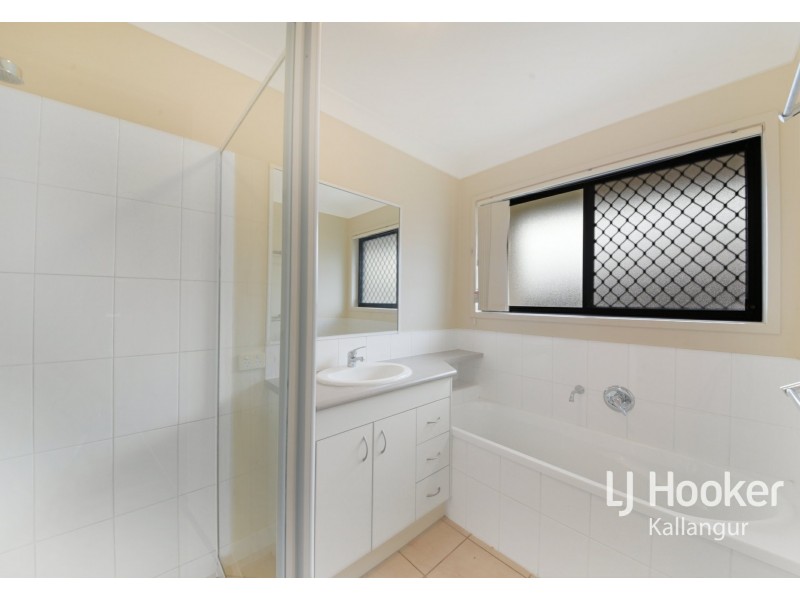 9 Diane Parade, Kallangur QLD 4503