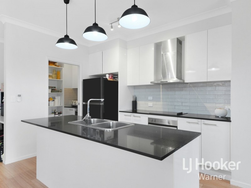 96 Caspian Parade, Warner QLD 4500