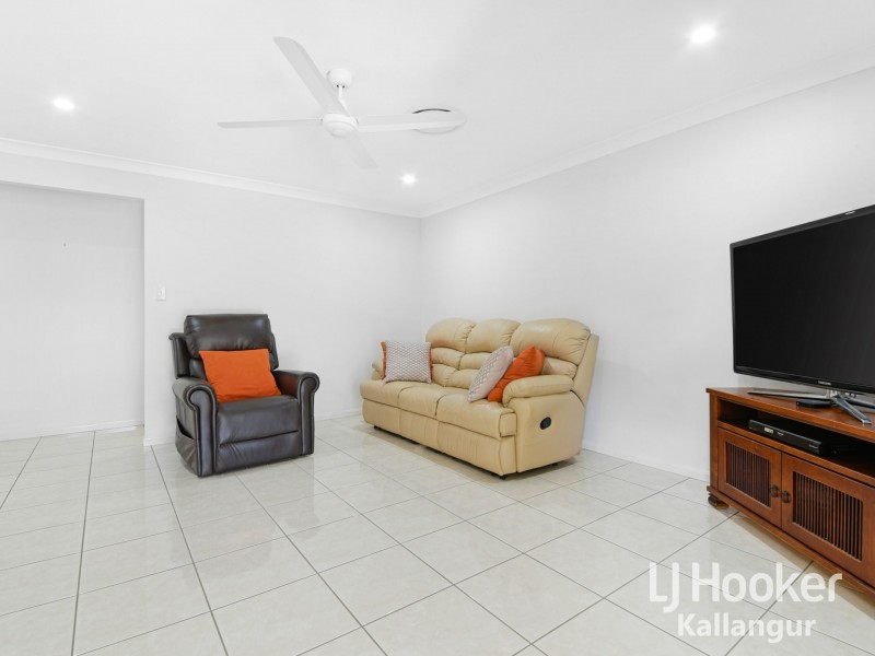 3 Zagalia Court, Kallangur QLD 4503