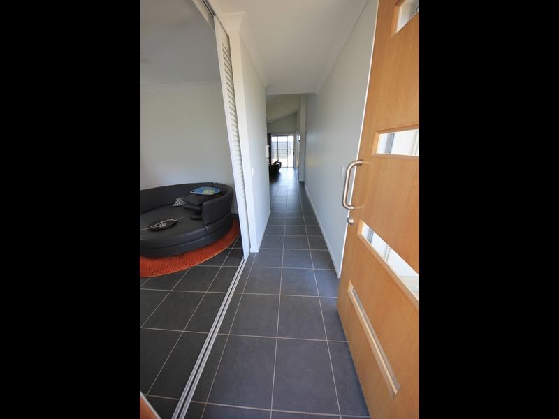 13 Tribecca Circuit, North Lakes QLD 4509