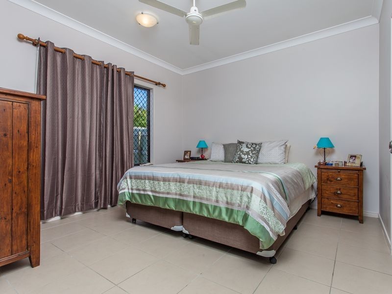 11 Silkyoak Court, North Lakes QLD 4509