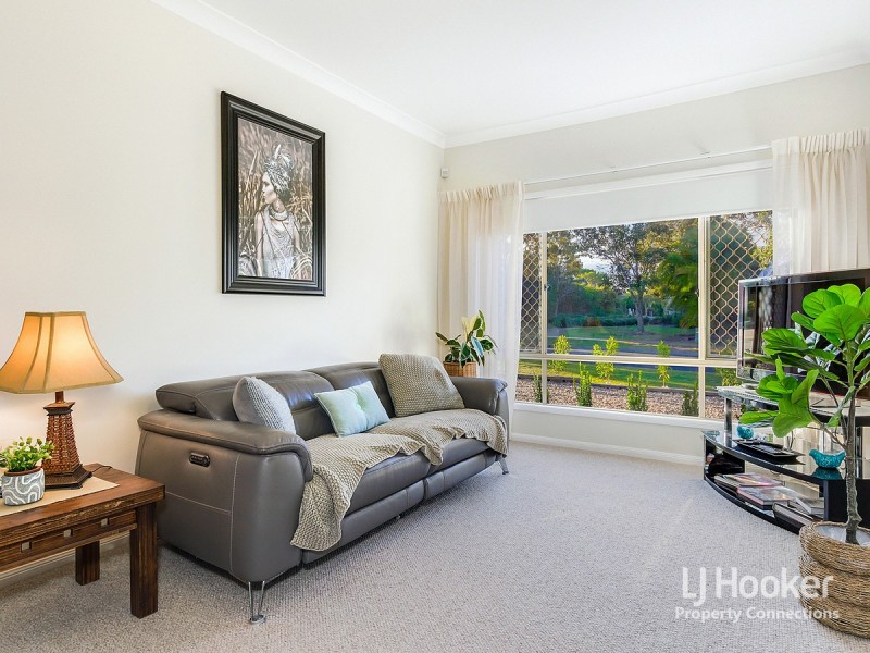 8 Redcedar Street, North Lakes QLD 4509