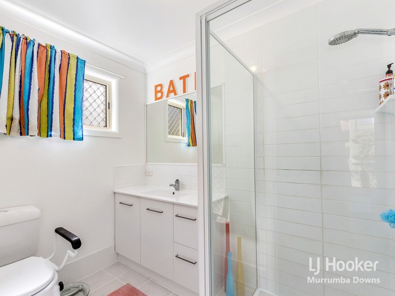 18 Fitzroy Crescent, Murrumba Downs QLD 4503