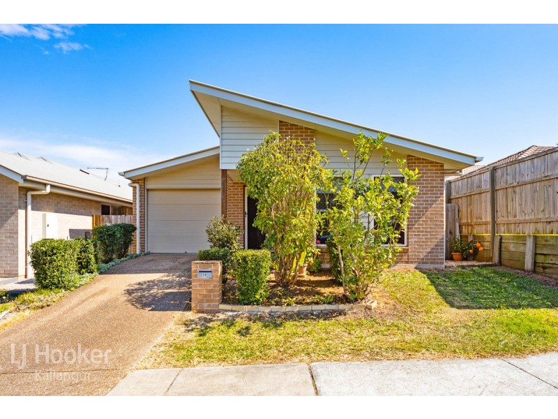 39 Olsen Circuit, Kallangur QLD 4503