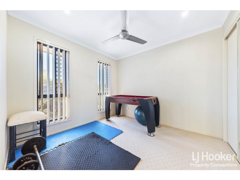 19 Honeyeater Crescent, Dakabin QLD 4503