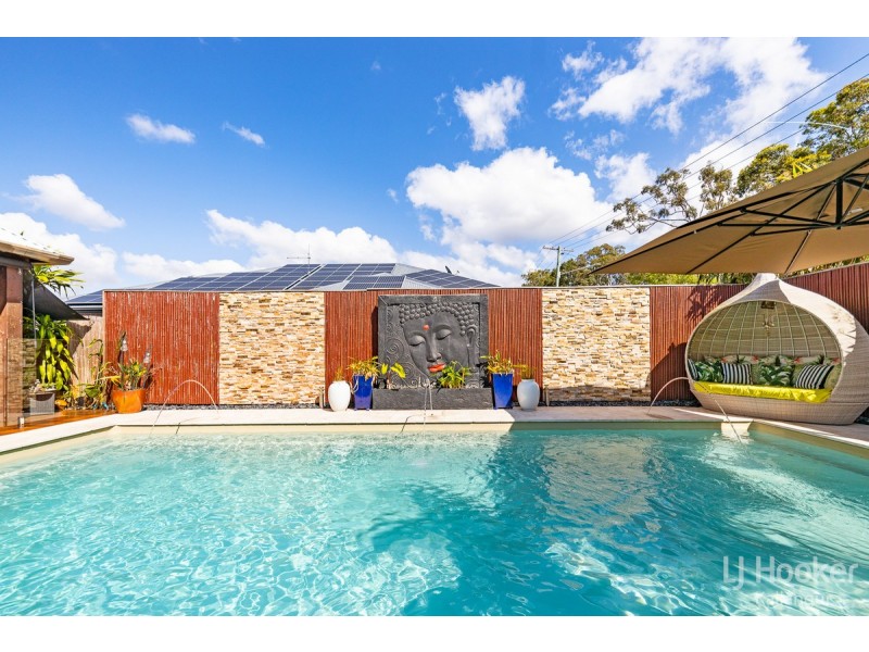 2 Diane Parade, Kallangur QLD 4503