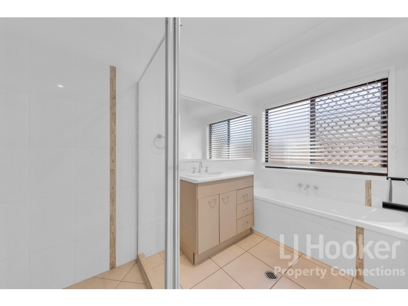 16 Yellow Robin Court, Narangba QLD 4504