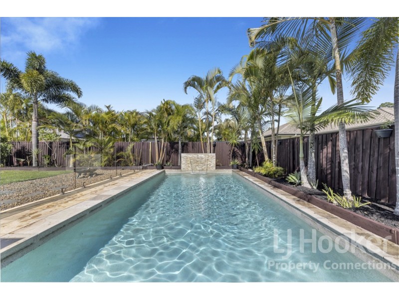 16 Yellow Robin Court, Narangba QLD 4504