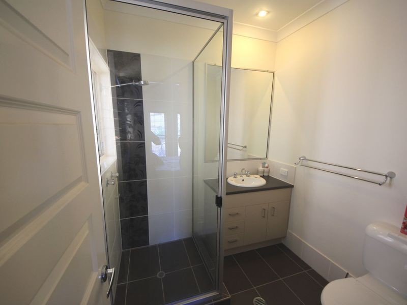 27 Morgan Street, North Lakes QLD 4509