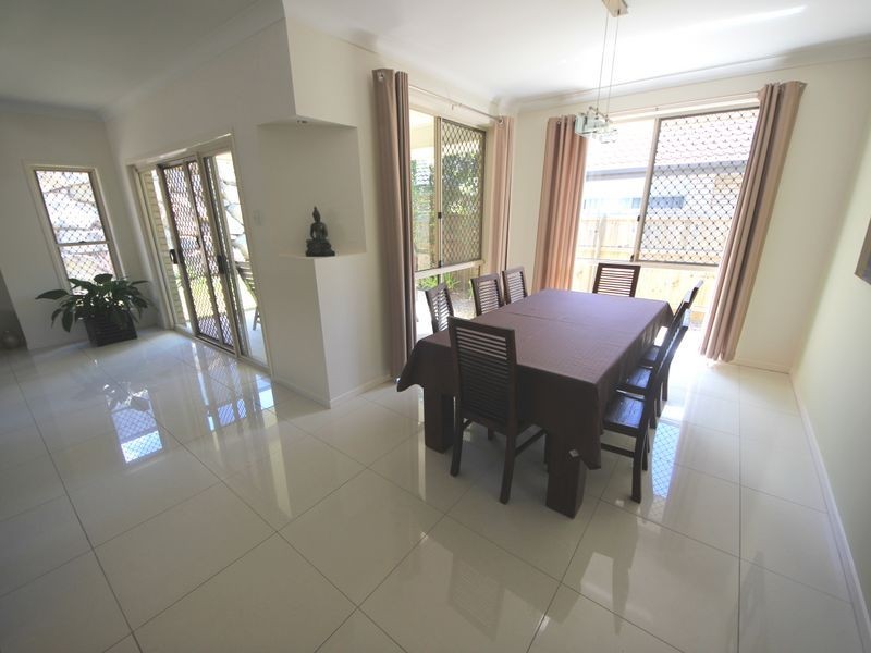 27 Morgan Street, North Lakes QLD 4509