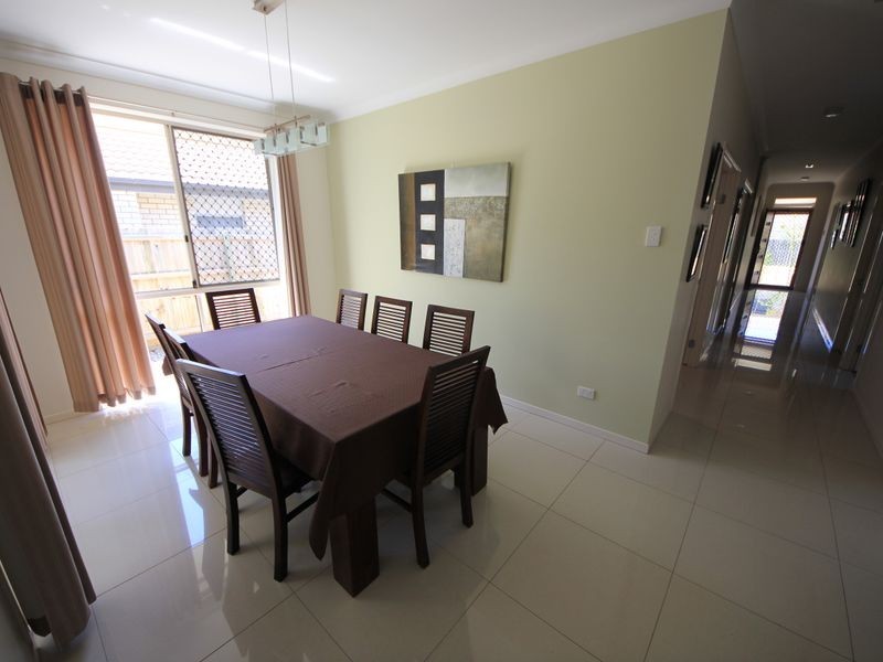 27 Morgan Street, North Lakes QLD 4509