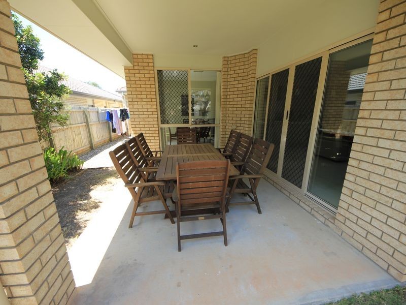 27 Morgan Street, North Lakes QLD 4509