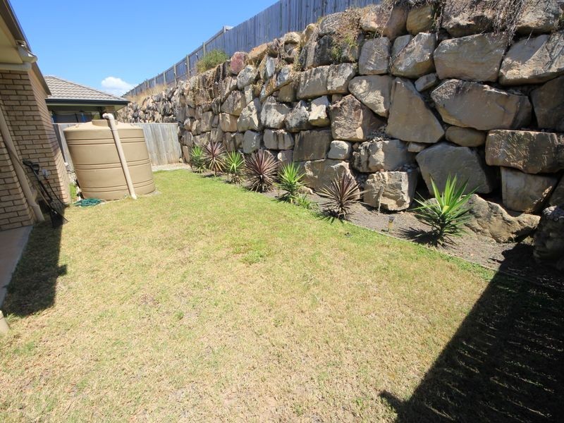 27 Morgan Street, North Lakes QLD 4509