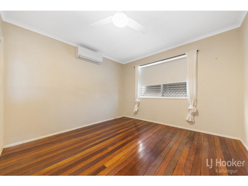 18 Johnson Street, Kallangur QLD 4503