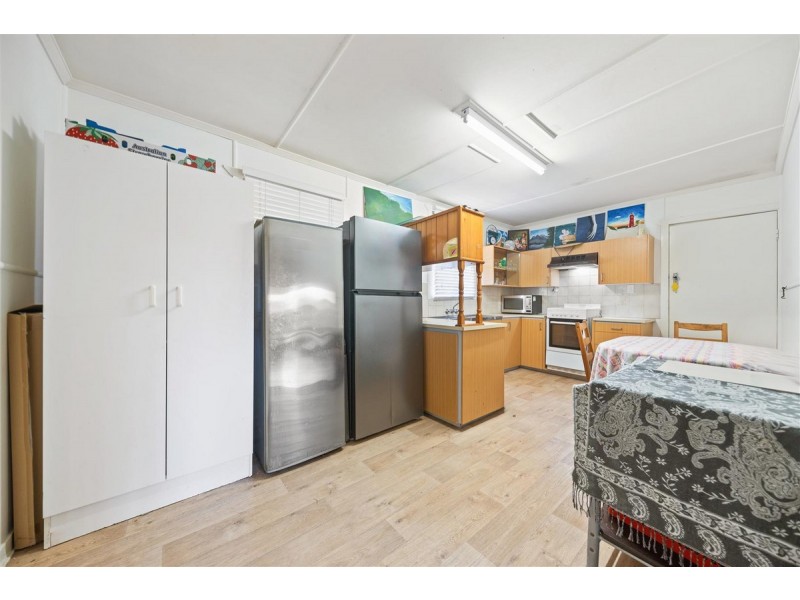 33 Kent Street, Kallangur QLD 4503